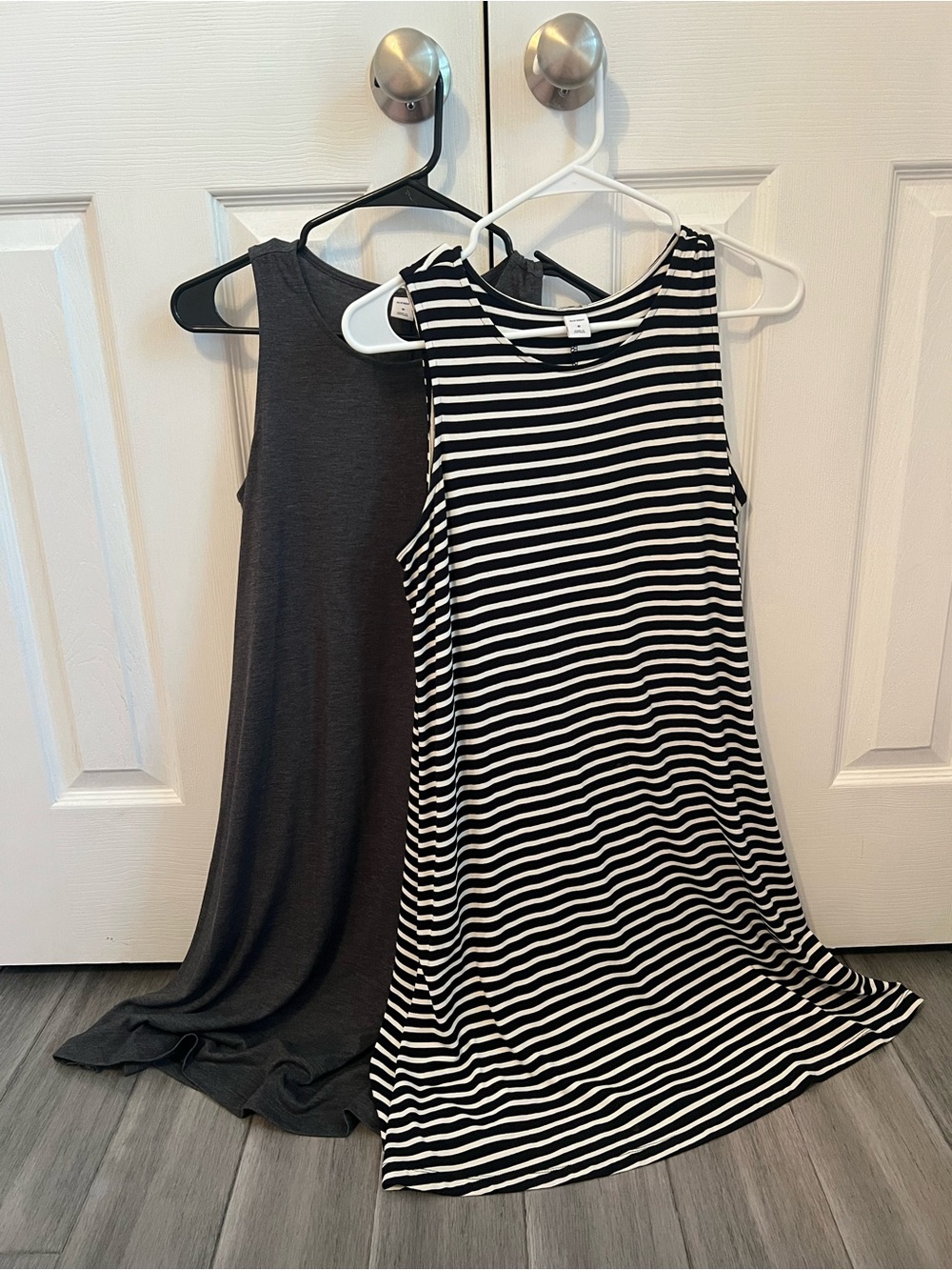 Set of 2! Old Navy size M